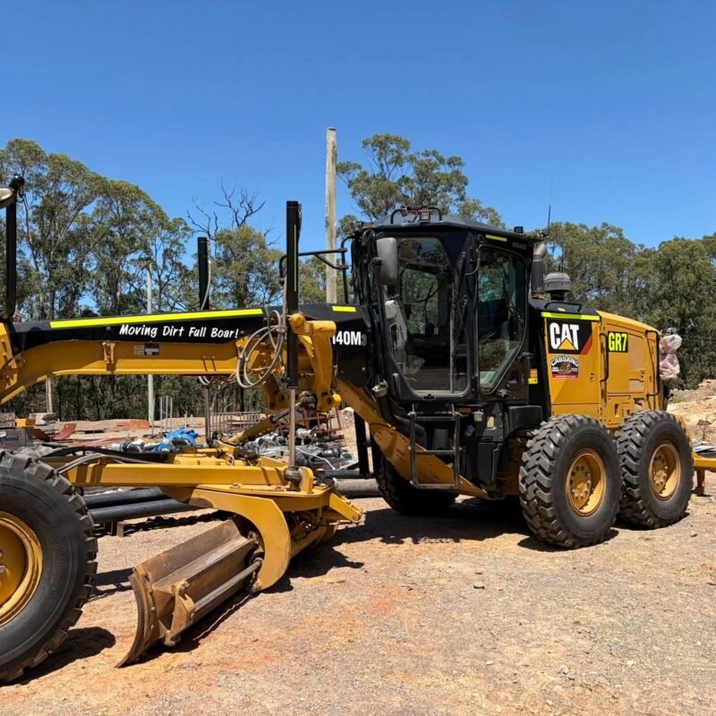 mobile auto electrician fix trucks and heavy machinery